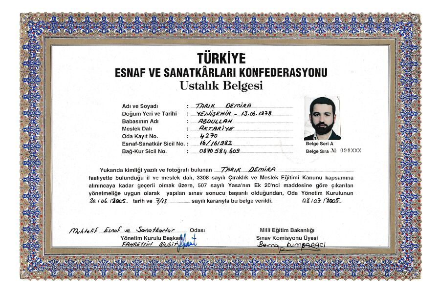 Türkiye Esnaf ve Sanatkârları Konfederasyonu Aktariye Ustalık Belgesi Türkiye Esnaf ve Sanatkârları Konfederasyonu Aktariye Ustalık Belgesi